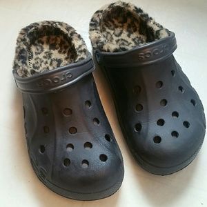 Black leopard fuzzy crocs Clearance
